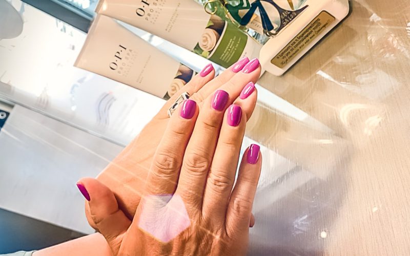 Li Nails - Κέντρο αισθητικής και ομορφιάς - Μανικιούρ