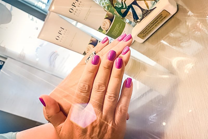 Li Nails - Κέντρο αισθητικής και ομορφιάς - Μανικιούρ