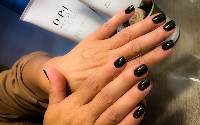 Li Nails - Κέντρο αισθητικής και ομορφιάς - Μανικιούρ