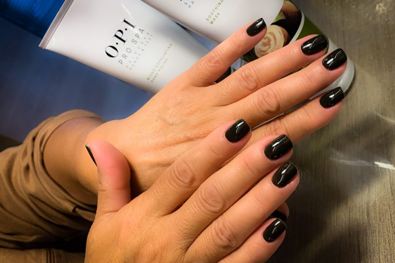 Li Nails - Κέντρο αισθητικής και ομορφιάς - Μανικιούρ