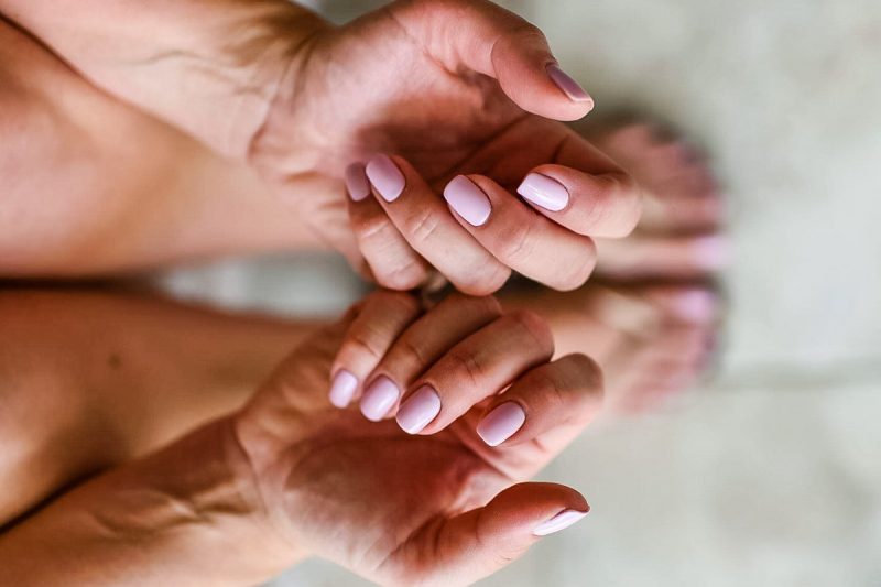 Li Nails - Κέντρο αισθητικής και ομορφιάς - Μανικιούρ